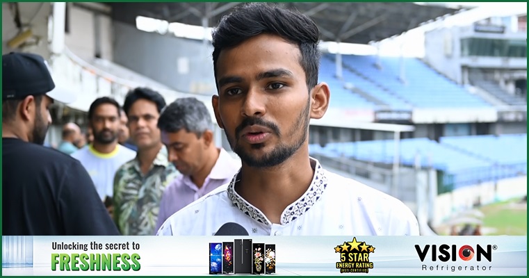 কী কী উন্নয়ন প্রয়োজন, 'নোট' করে নিয়েছেন ক্রীড়া উপদেষ্টা