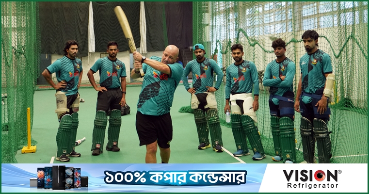 টেল এন্ডারদেরও ছক্কা মারা শেখাচ্ছেন উড