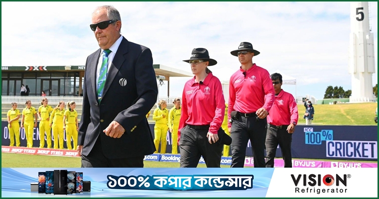ম্যাচ রেফারি হতে আন্তর্জাতিক ক্রিকেট থেকে অবসরে পাকিস্তানি তারকা