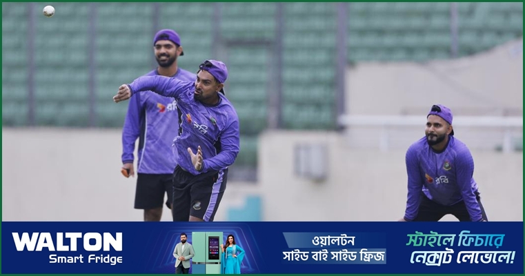 ভালো খেলে লিটনকে 'প্রতিদান' দেওয়ায় তৃপ্তি শামীমের