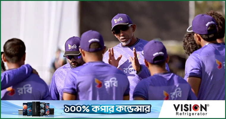 কোন ভুলে প্রথম ম্যাচে লজ্জার হার, জানালেন সিমন্স