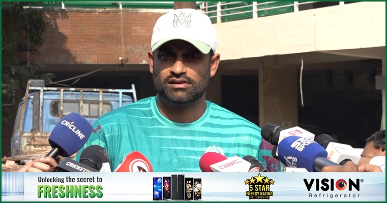 এক দলের মালিকানা, অন্য দলে খেলা : স্বার্থের সংঘাত দেখছেন না তামিম