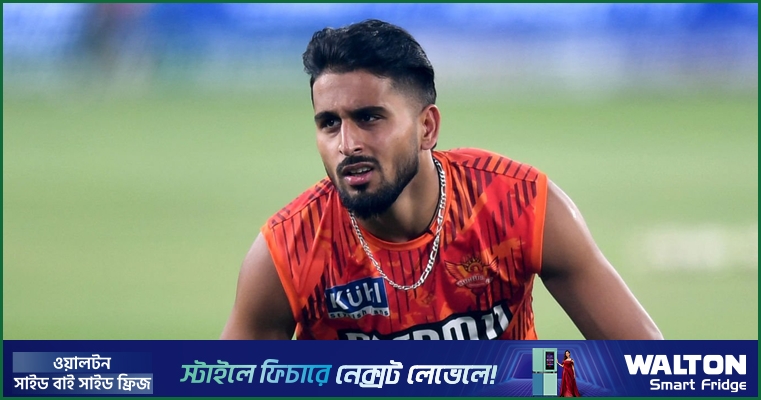 ১ ওভারে ৩৬, ২ ওভারে ৫৯ রান দিলেন উমরান মালিক
