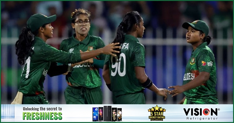 ব্যাটিংয়ের পর বোলিংও বিবর্ণ, পাত্তা পেল না বাংলাদেশ