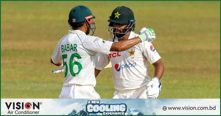 ইতিহাস গড়া শফিকের পরিণত ব্যাটিংয়ে মুগ্ধ বাবর