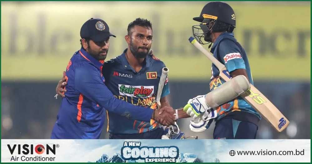 ‘মানকাডিং’ নিয়ে রোহিতের প্রশংসা করায় ভারতীয়দের তোপের মুখে ইরফান