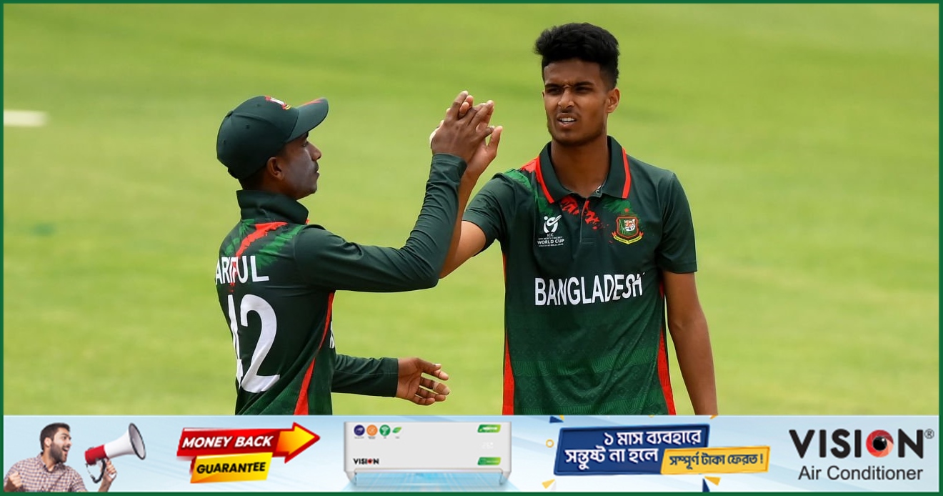 ১০০ পেরোনোর আগেই ৬ উইকেট নেই পাকিস্তানের 