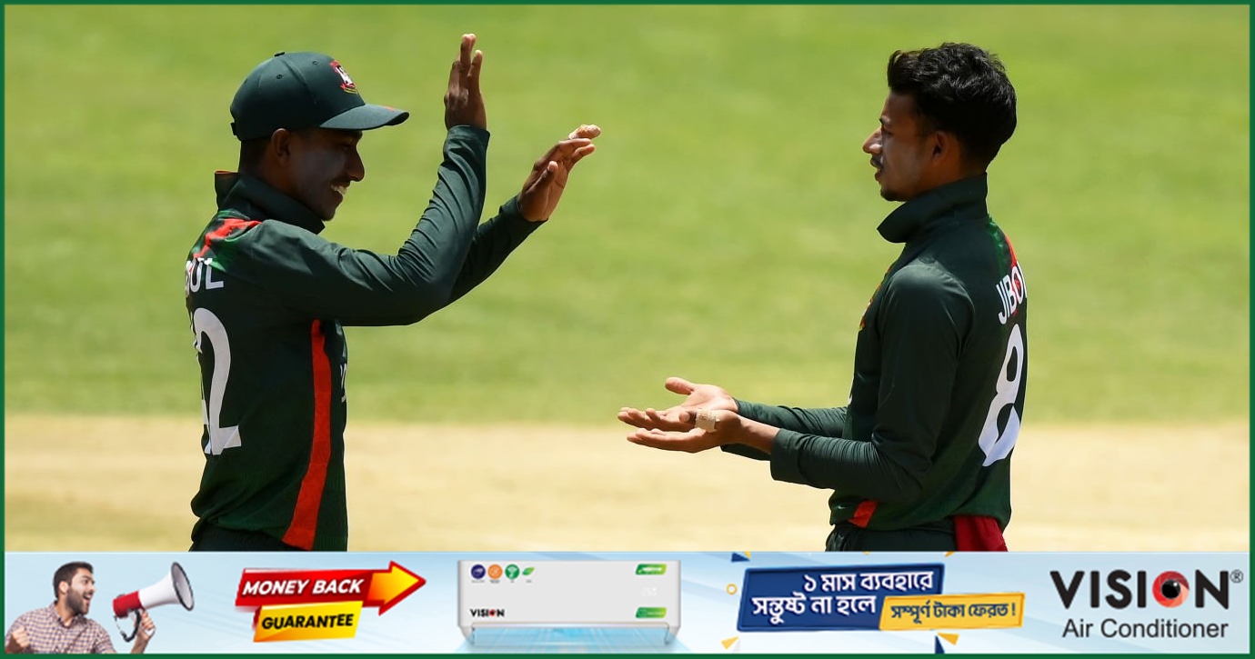 ১৫৫ রানে থামলো পাকিস্তান, সেমির সুবাস পাচ্ছে বাংলাদেশ 